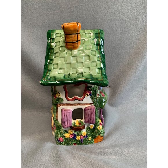 Cobblestone Village Tudor Tea Room Candle Holder Ceramic House with Green Roof - Picture 13 of 15